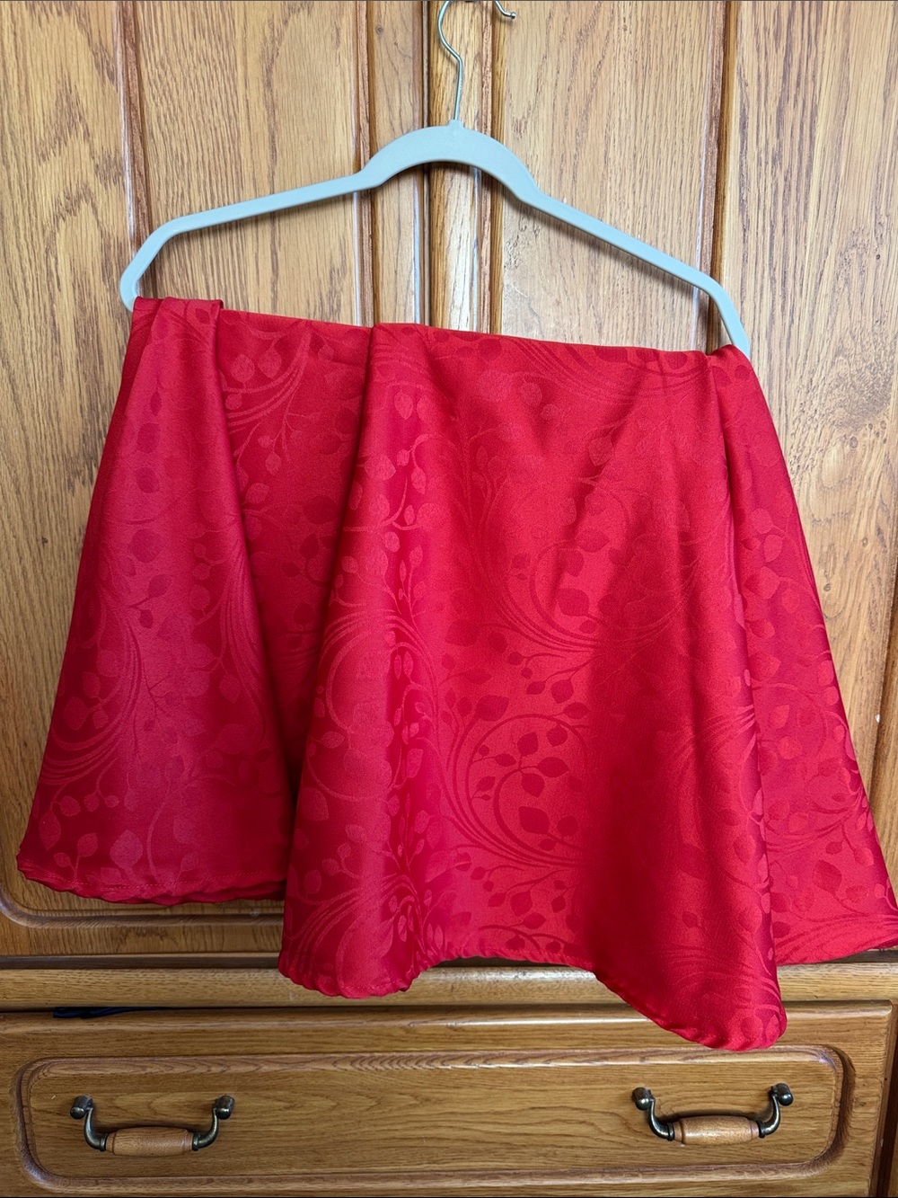 Mainstays Red Floral Jacquard  Table Cloth